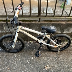 子供用自転車　BMXの画像