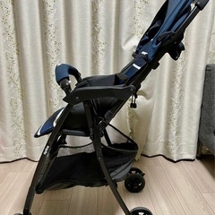 アップリカ　クルリー　べびーベビーカーの画像