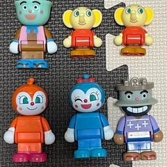 中古【アンパンマン】おおきなパン工場とすてきなおうちブロックバケツの画像
