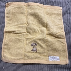 スヌーピーハンドタオルの画像