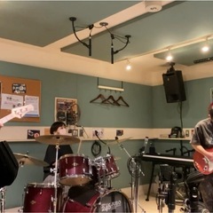 🎸ギター・キーボード募集🎵J-POPコピーバンド