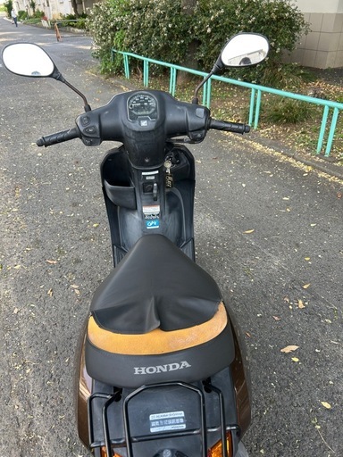 原付50cc HONDAタクト　茶色