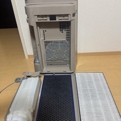 シャープ SHARP 高濃度プラズマクラスター7000 加湿空気清浄機 （プラズマクラスター13畳まで 加湿14畳まで 空気清浄23畳まで） ベージュの画像