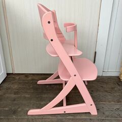 yamatoya すくすくチェア ES ガード付（ピンク）・ベビーハイチェアの画像