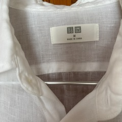 UNIQLOメンズMリネンシャツの画像