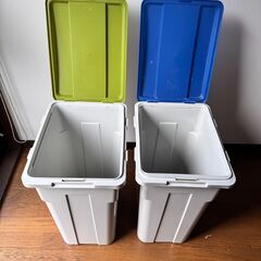 フタ付きゴミ箱 45L 2個セット 引き取り限定の画像
