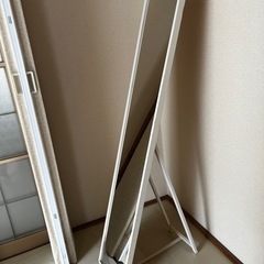 立ち鏡の画像
