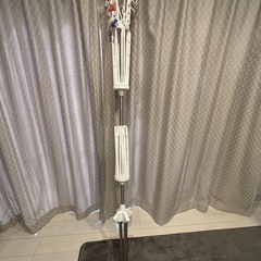 室内用の物干しスタンドの画像