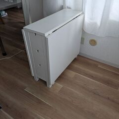 現在取引中　美品！折りたたみ式オフィスデスの画像