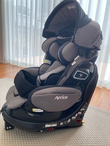 アップリカ　フラディア　グロウ　ISOFIX 360° セーフティーシリーズ