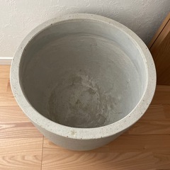 お譲り先決まりました！　無印良品　大きい鉢カバーの画像