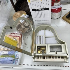 リユースのサカイ東金店 ピアノ型 オルゴール ジュエリーボックス TJ15092の画像