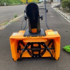 電動除雪機手押し式の画像