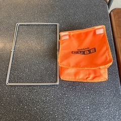 M2509-423 NISSAN CUBE 折りたたみ ダストボックス 車用品 アウトドア用品 ノベルティ グッズ キズ汚れ有りの画像