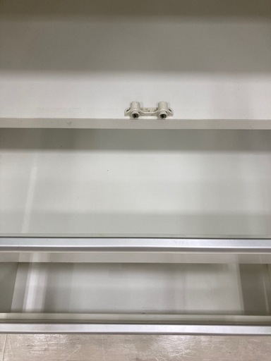 取りに来れる方限定！２枚扉の食器棚です！