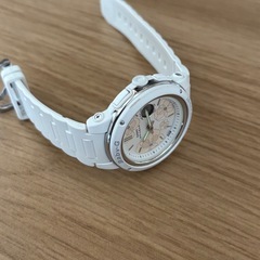 カシオ ベビージー Baby Gフローラル•ダイヤル•シリーズ ホワイト レディース 値下げ交渉可！！の画像