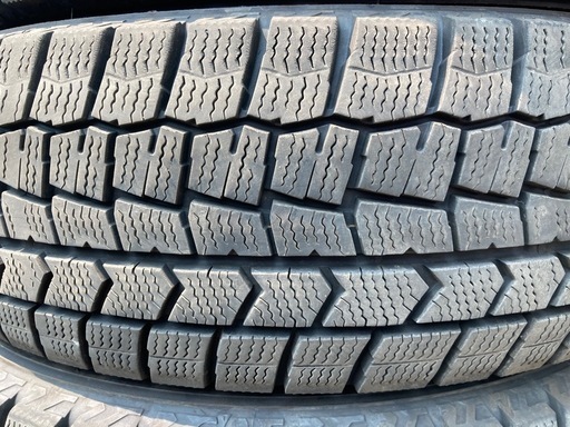 DUNLOP 175/65R15 24年製　冬タイヤ