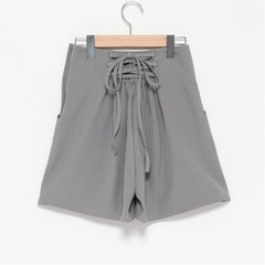 ラブトキシック　バックレースアップショートパンツ　140 服 の画像