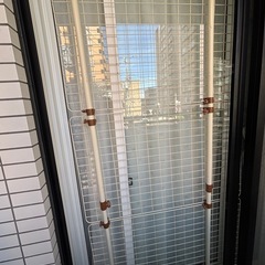 ネコ脱走防止フェンス　ベランダ　窓用の画像