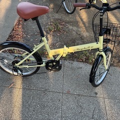 折りたたみじてんしゃ自転車の画像