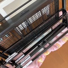 シングルベッド　フレーム　棚は黒の画像