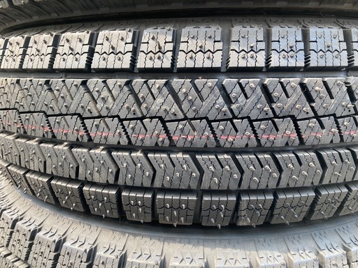 【お引取り決まりました】【新品】BRIDGESTONE 155/65R14 23年製　冬タイヤ