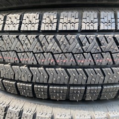 【お引取り決まりました】【新品】BRIDGESTONE 155/65R14 23年製　冬タイヤの画像
