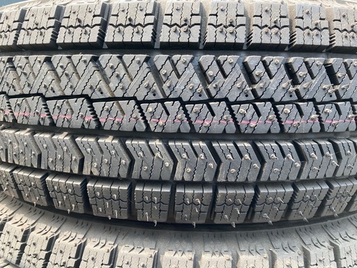 【お引取り決まりました】【新品】BRIDGESTONE 155/65R14 23年製　冬タイヤ