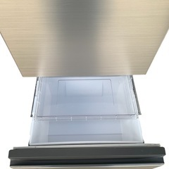 日立 冷蔵庫 幅54cm 315L シャンパン R-V32RV ドア 右開き まんなか野菜室 シンプルデザイン　2021年製※商談中の画像