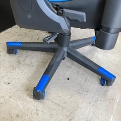 H2509-521 GTRACING ゲーミングチェア キャスター付き 中古の画像