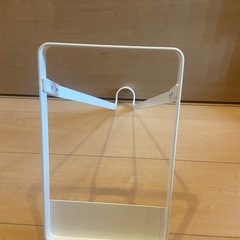 美品　山崎実業　tower スティッククリーナースタンドの画像