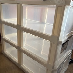 押入れケース
の画像