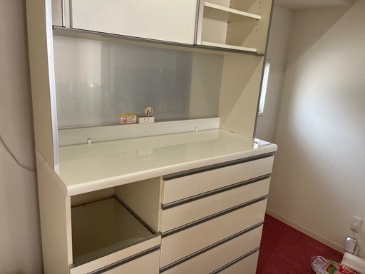 ニトリの食器棚