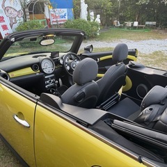 ミニクーパーS コンバーチブル　R57 希少カラー 内地車の画像
