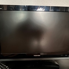 【テレビ台付き】液晶カラーテレビ　TOSHIBA の画像