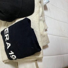 ニューエラ（キャップ二点、Tシャツ1点）の画像