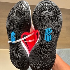 受付は本日まで‼️最終価格⭐️未使用美品⭐️カイリーLOW バッシュの画像