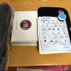 ★ 平成23年式 フィアット500(チンクエチェント) ツインエア ポップ 白 車検９年２月 走行距離74,000キロの画像