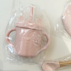新品　ねこちゃん　ストローマグ他　離乳食4点セット　ギフトにも✨の画像
