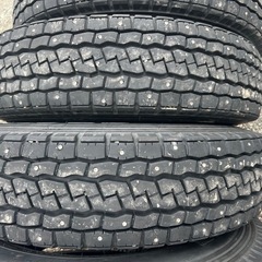 中古スパイクタイヤ　205/85R16の画像