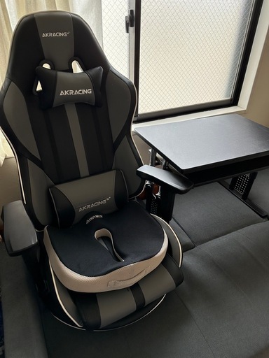 お譲り先決まりました】ゲーミングチェア 座椅子 AKRacing 【公式通販】