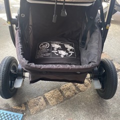グレコ　3輪ベビーカーの画像