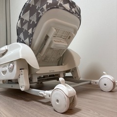 カトージ　ハイローチェア　の画像