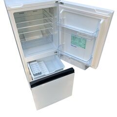 Hisense ハイセンス ノンフロン冷凍冷蔵庫  HR-D1304 135L 2021年製の画像