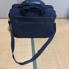 ビジネスバッグの画像