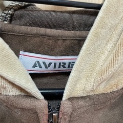 avirex トラックジャケットの画像