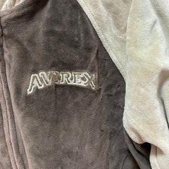 avirex トラックジャケットの画像