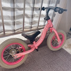 トイザらス限定　キッズバイク　トレーニングバイクの画像