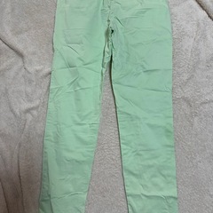 GAP？ パステルカラー 
パンツの画像