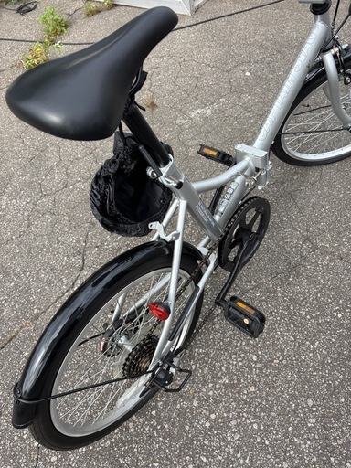 良品 キャプテンスタッグ 20インチ 折り畳み自転車 6段変速